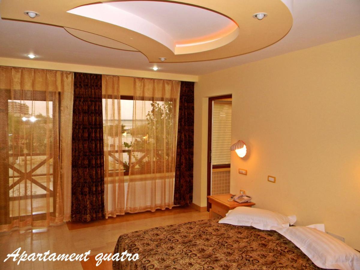 Năvodari Hotel La Scoica Land מראה חיצוני תמונה